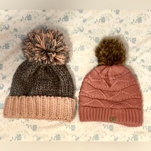 🦋NWOT🦋 Cozy Knit Beanie Set with Pom-Poms - Pink and Gray